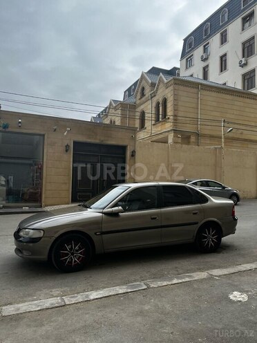 Opel Vectra 1996, 315,000 km - 1.8 l - Bakı