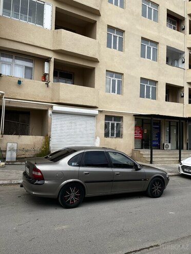 Opel Vectra 1996, 315,000 km - 1.8 l - Bakı