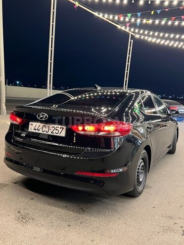 Hyundai Elantra 2018, 146,629 km - 2.0 l - Bakı