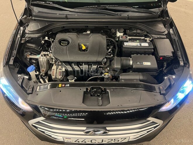 Hyundai Elantra 2018, 146,629 km - 2.0 l - Bakı