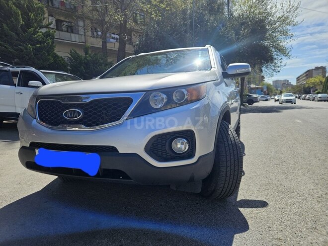 Kia Sorento 2011, 256,119 km - 2.0 l - Füzuli