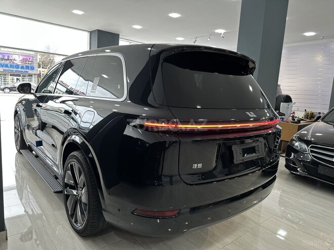 Li Auto L9 2025, 0 km - 1.5 l - Bakı
