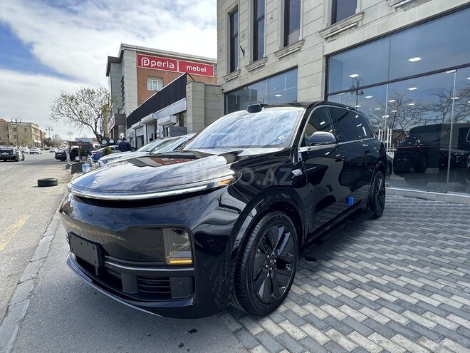 Li Auto L9 2025, 0 km - 1.5 l - Bakı