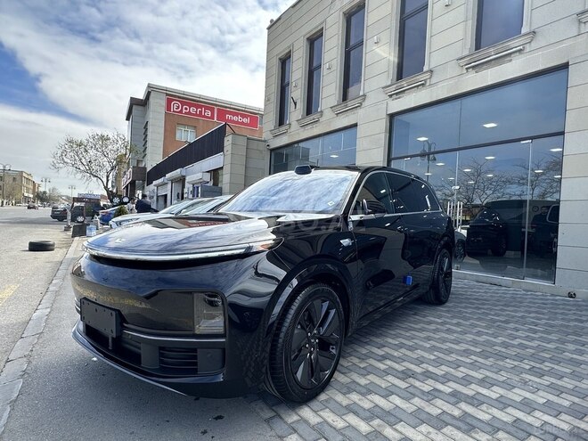 Li Auto L9 2025, 0 km - 1.5 l - Bakı