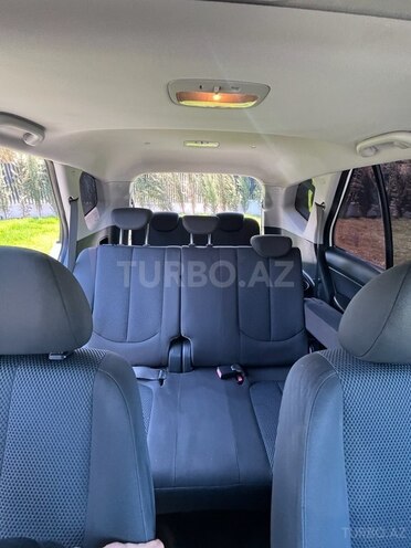 Kia Carens 2010, 242,000 km - 2.0 l - Bakı