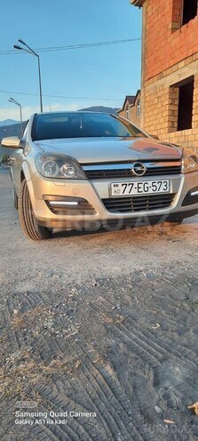 Opel Astra 2005, 180,000 km - 1.4 л - Bakı