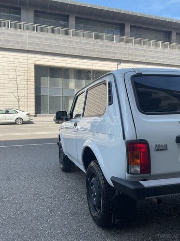 LADA (VAZ) Niva-4