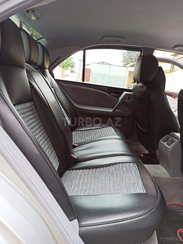 Mercedes E 200 1999, 244,856 km - 2.0 l - Goranboy