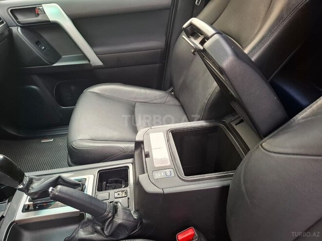 Toyota Land Cruiser Prado 2014, 175,000 km - 2.7 l - Bakı