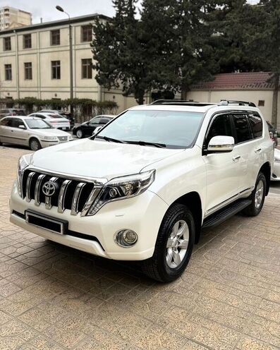 Toyota Land Cruiser Prado 2014, 175,000 km - 2.7 l - Bakı