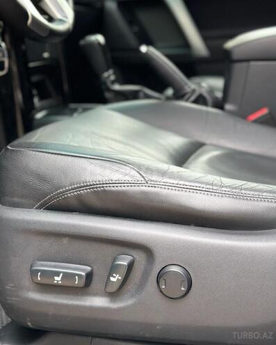 Toyota Land Cruiser Prado 2014, 175,000 km - 2.7 l - Bakı