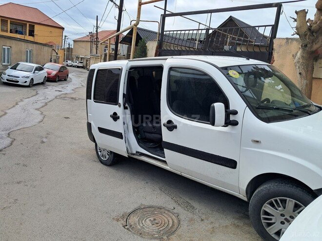 Fiat Doblo 2009, 250,000 km - 1.3 l - Bakı