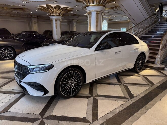 Mercedes E 300 e 4MATIC-4