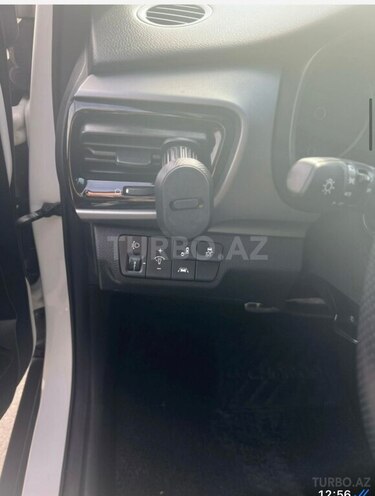 Kia Stonic 2017, 225,000 km - 1.6 l - Bakı