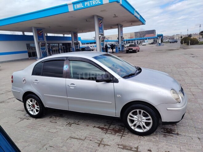 Volkswagen Polo 2006, 225,000 km - 1.4 l - Bakı