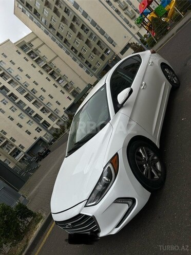 Hyundai Elantra 2017, 130,000 km - 2.0 л - Bakı