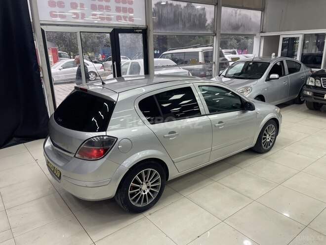 Opel Astra-9