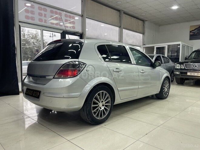 Opel Astra-7