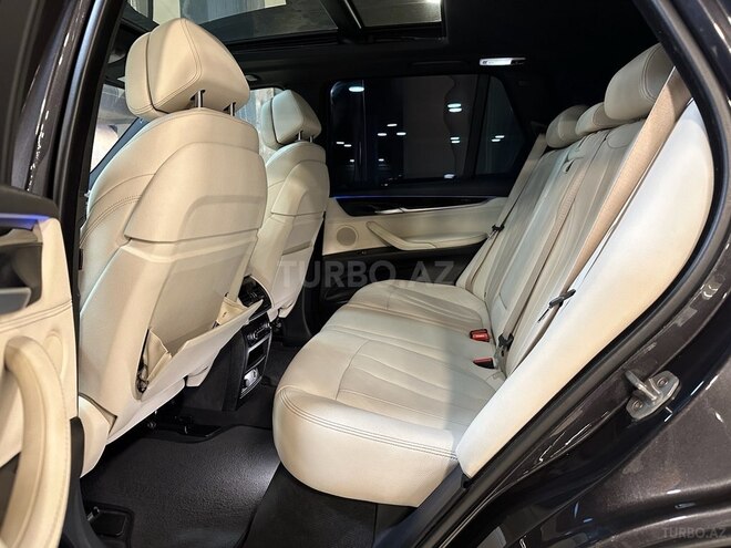 BMW X5 2017, 242,000 km - 2.0 l - Bakı