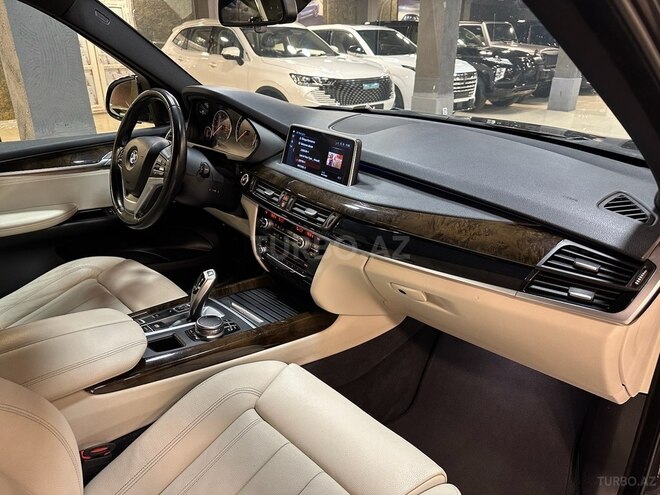 BMW X5 2017, 242,000 km - 2.0 l - Bakı