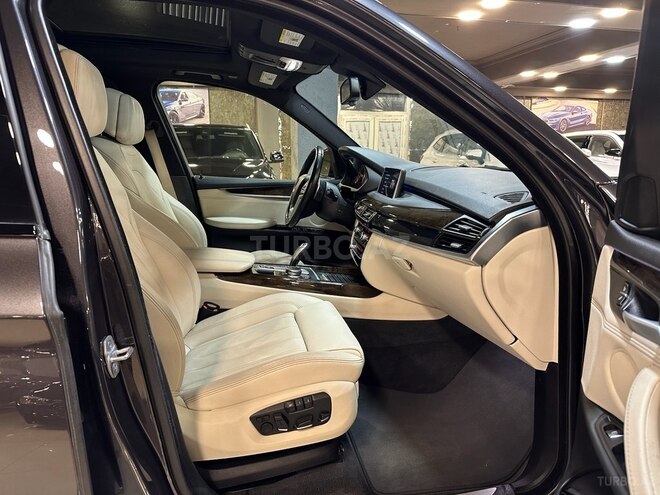BMW X5 2017, 242,000 km - 2.0 l - Bakı