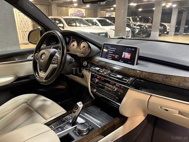 BMW X5 2017, 242,000 km - 2.0 l - Bakı