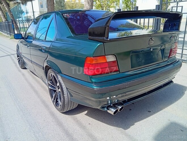 BMW 320 1996, 275,000 km - 1.8 l - Sumqayıt
