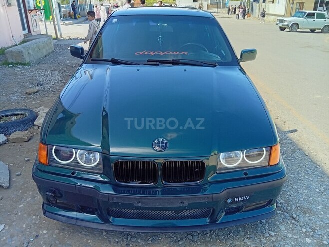 BMW 320 1996, 275,000 km - 1.8 l - Sumqayıt