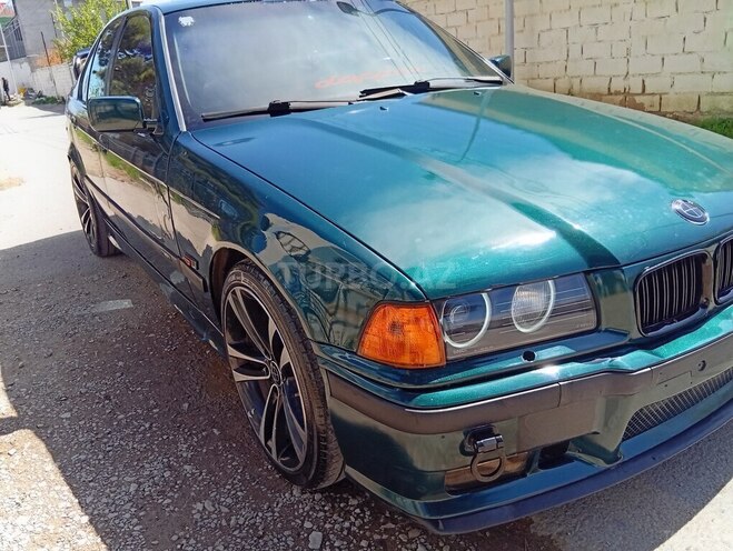 BMW 320 1996, 275,000 km - 1.8 l - Sumqayıt