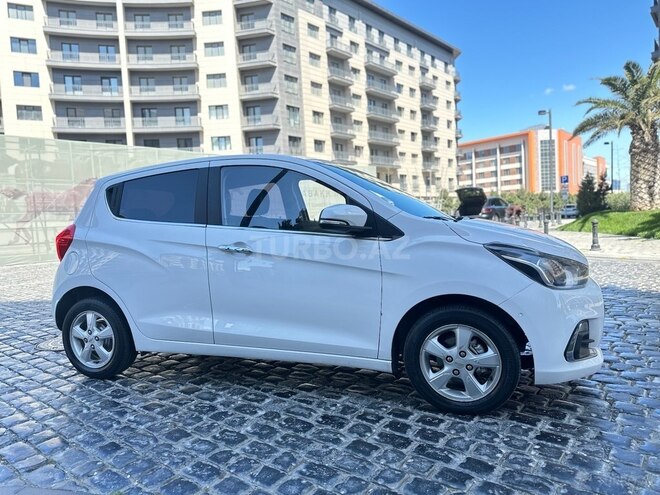 Chevrolet Spark 2016, 76,000 km - 1.2 л - Bakı