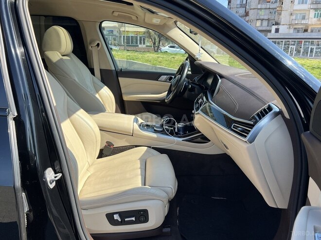 BMW X7 2020, 125,300 km - 3.0 л - Bakı