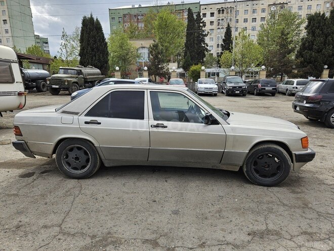 Mercedes 190 1992, 480,000 km - 2.0 л - Gəncə