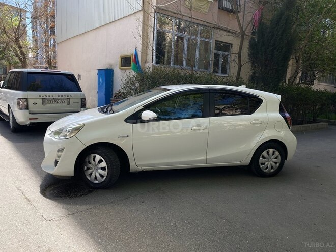 Toyota Aqua 2017, 87,931 km - 1.5 l - Bakı
