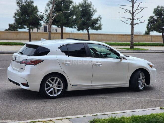 Lexus CT 200h 2015, 246,230 km - 1.8 l - Bakı
