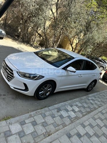 Hyundai Avante 2018, 182,000 km - 1.6 l - Bakı
