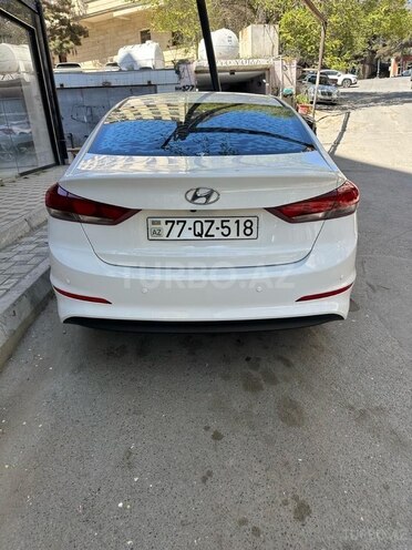 Hyundai Avante 2018, 182,000 km - 1.6 l - Bakı
