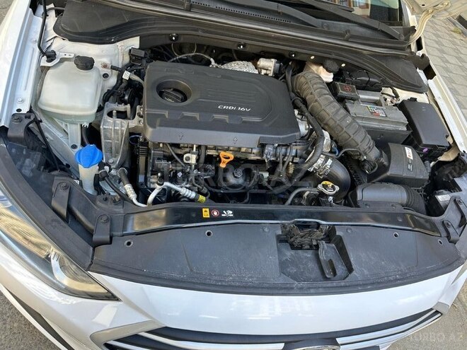 Hyundai Avante 2018, 182,000 km - 1.6 l - Bakı