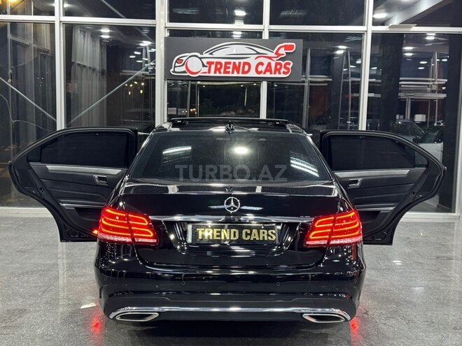 Mercedes E 200-10