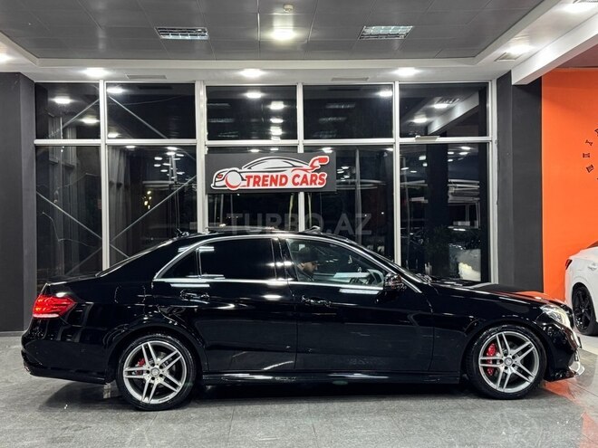 Mercedes E 200-4
