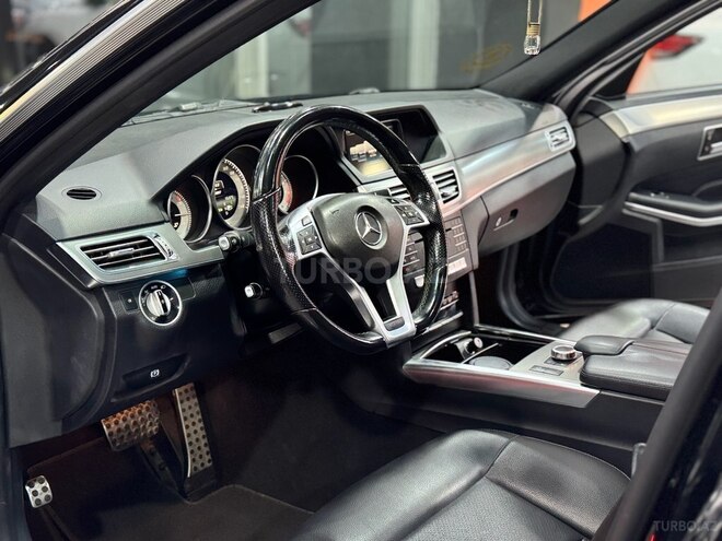 Mercedes E 200-12