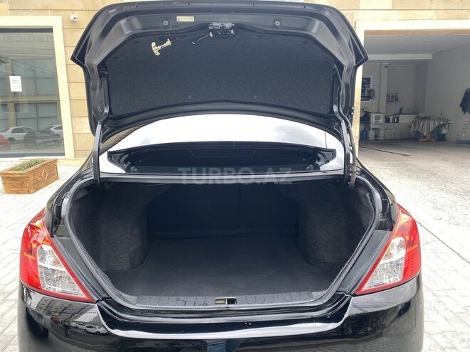 Nissan Versa 2017, 70,000 km - 1.6 l - Bakı