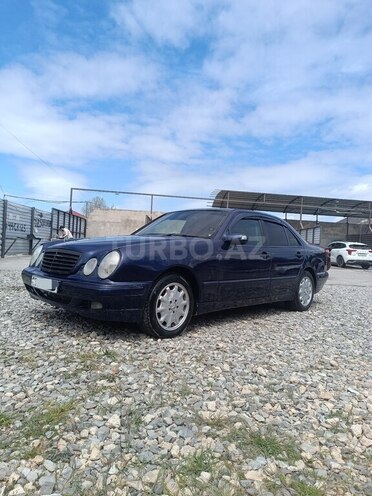 Mercedes E 200 1996, 250,000 km - 2.0 л - Bakı