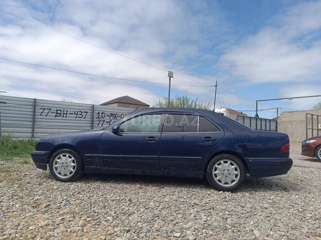 Mercedes E 200 1996, 250,000 km - 2.0 л - Bakı