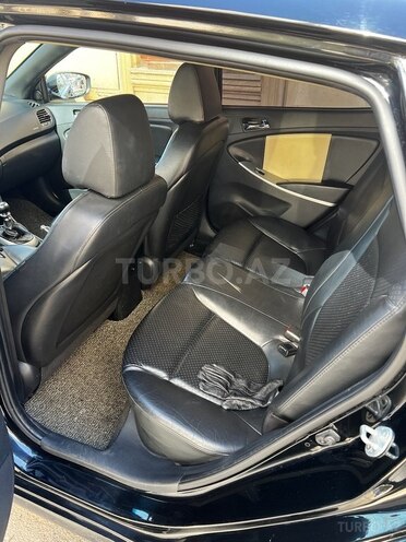 Hyundai Accent 2013, 237,000 km - 1.6 l - Bakı