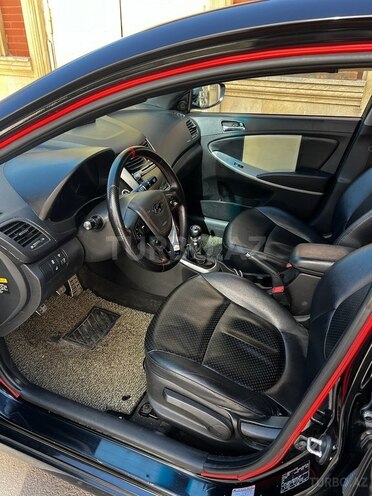 Hyundai Accent 2013, 237,000 km - 1.6 l - Bakı