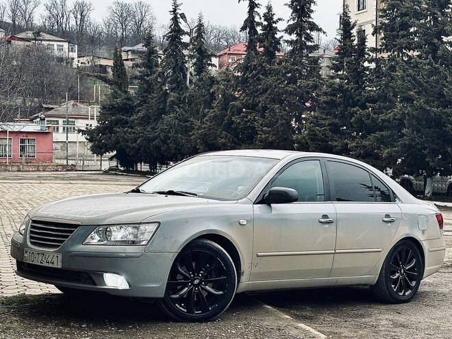 Hyundai Sonata 2008, 500,000 km - 2.0 l - Qusar