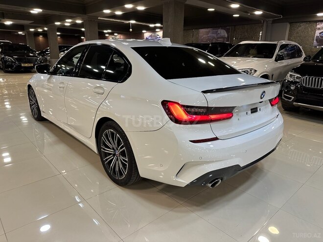 BMW 320-8