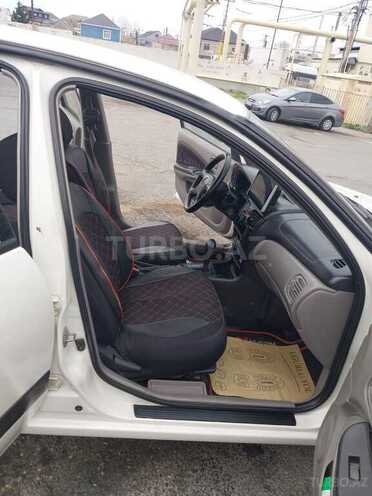 Nissan Sunny 2003, 240,000 km - 1.6 l - Bakı