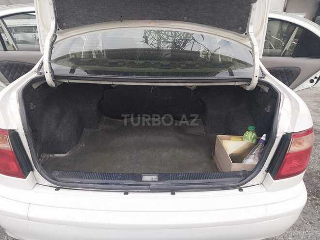 Nissan Sunny 2003, 240,000 km - 1.6 l - Bakı