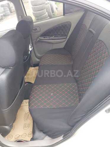 Nissan Sunny 2003, 240,000 km - 1.6 l - Bakı